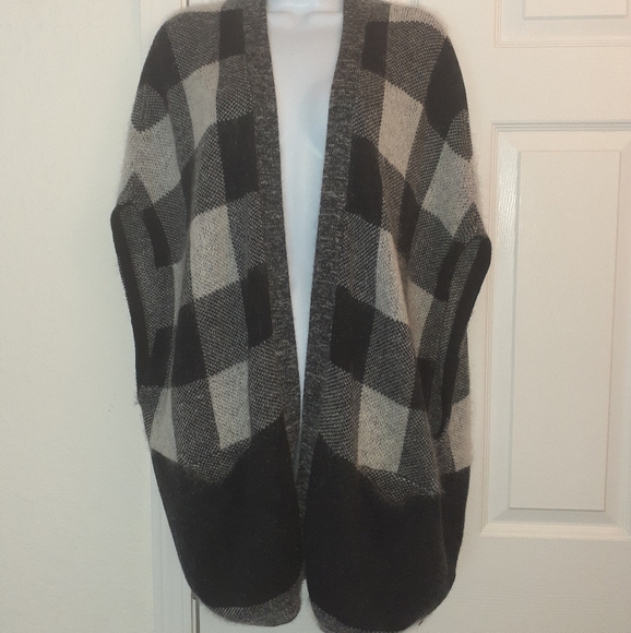 Banana Republic Buffalo Plaid Wool Mohair Blend Cardigan, XS/S - Picture 3 of 4